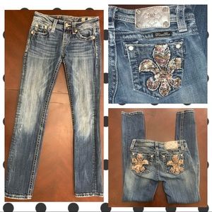 Miss Me Girls Skinny Jeans Fleur De Lis Pocket
